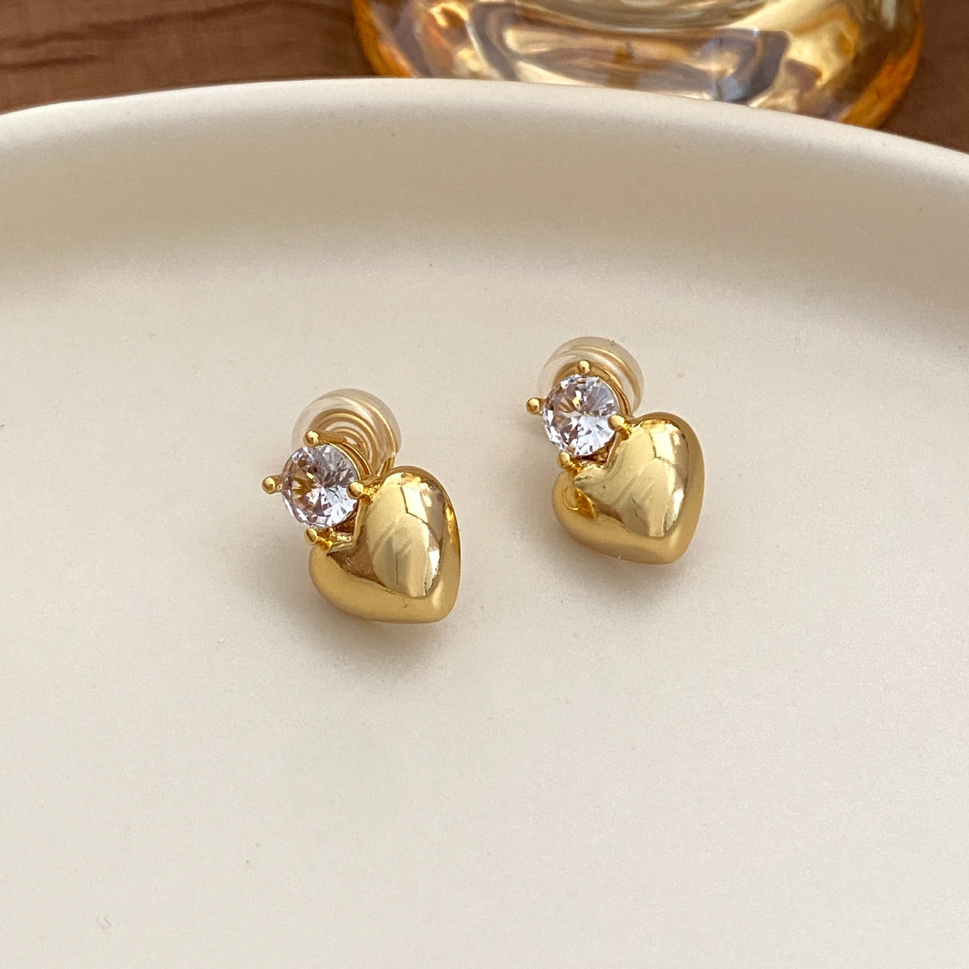 Glossy 3D Heart Earrings Exquisite No-piercing Clip-ons eprolo