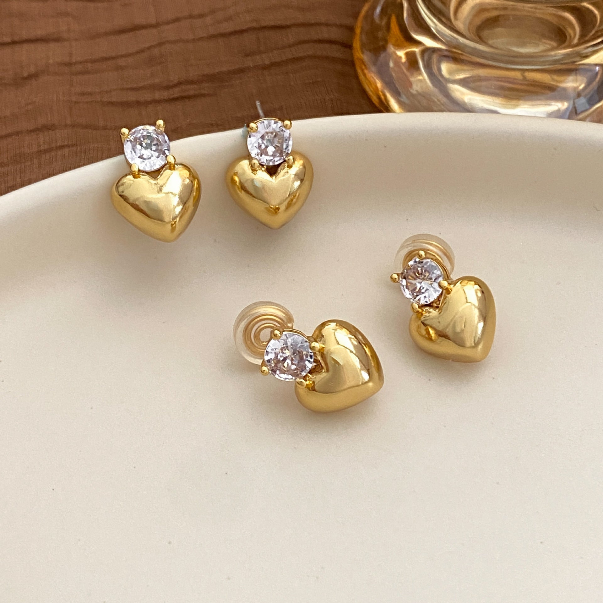 Glossy 3D Heart Earrings Exquisite No-piercing Clip-ons eprolo